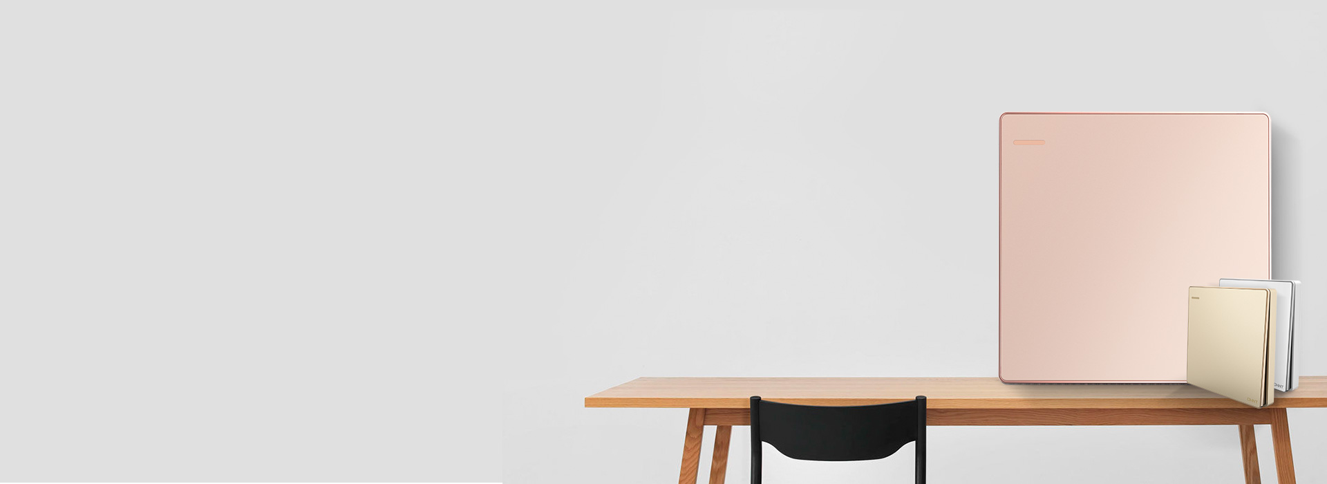 臻美三色，愛(ài)要多彩
 正泰開(kāi)關(guān)NEW2S...