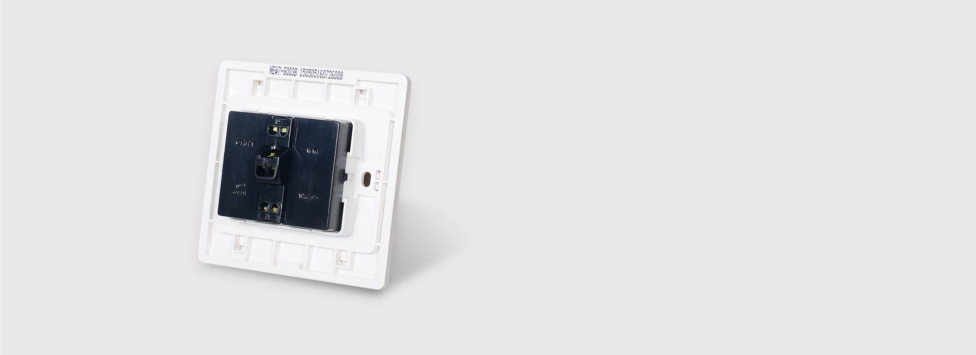 穩(wěn)定可靠，更強(qiáng)承載
 正泰開關(guān)NEW7G...