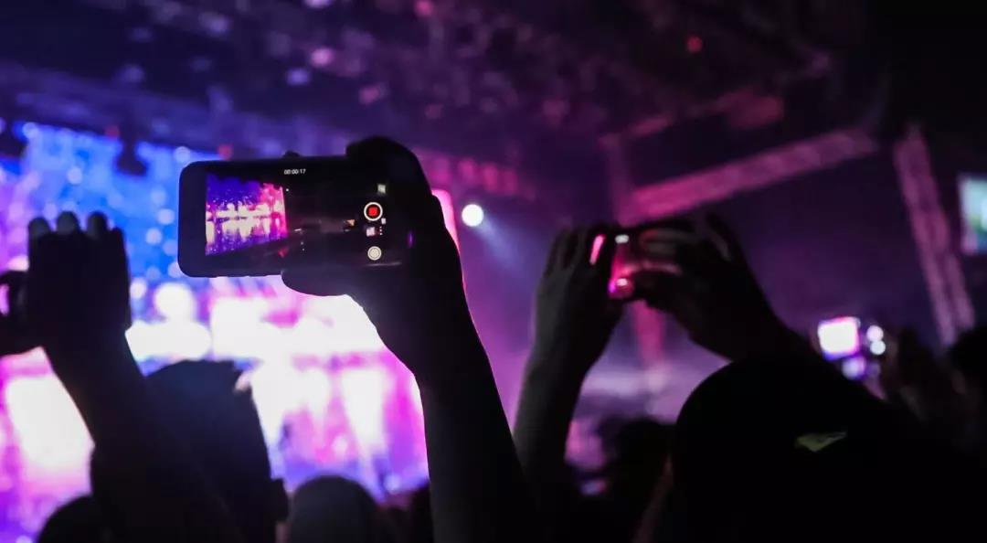 年輕就要Fun!正泰居家在這個(gè)夏天酷炫開Show 年輕就要Fun!正泰居家在這個(gè)夏天酷炫開Show