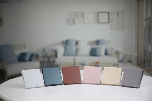 新品評(píng)測(cè):正泰居家2HD系列玻璃大面板開(kāi)關(guān)為何如此出眾 新品評(píng)測(cè):正泰居家2HD系列玻璃大面板開(kāi)關(guān)為何如此出眾