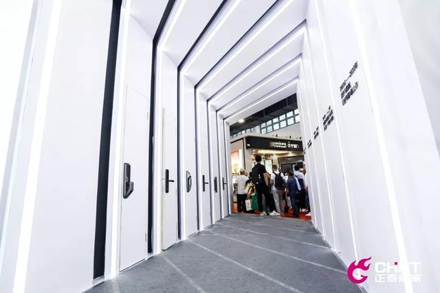 第十屆門博會(huì):正泰智能鎖引領(lǐng)“智·簡(jiǎn)生活”風(fēng)向潮 第十屆門博會(huì):正泰智能鎖引領(lǐng)“智·簡(jiǎn)生活”風(fēng)向潮