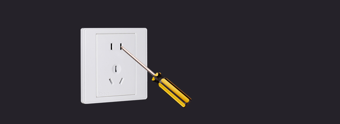 加強(qiáng)型保護(hù)門
 在滿足國標(biāo)要求的防單極插...