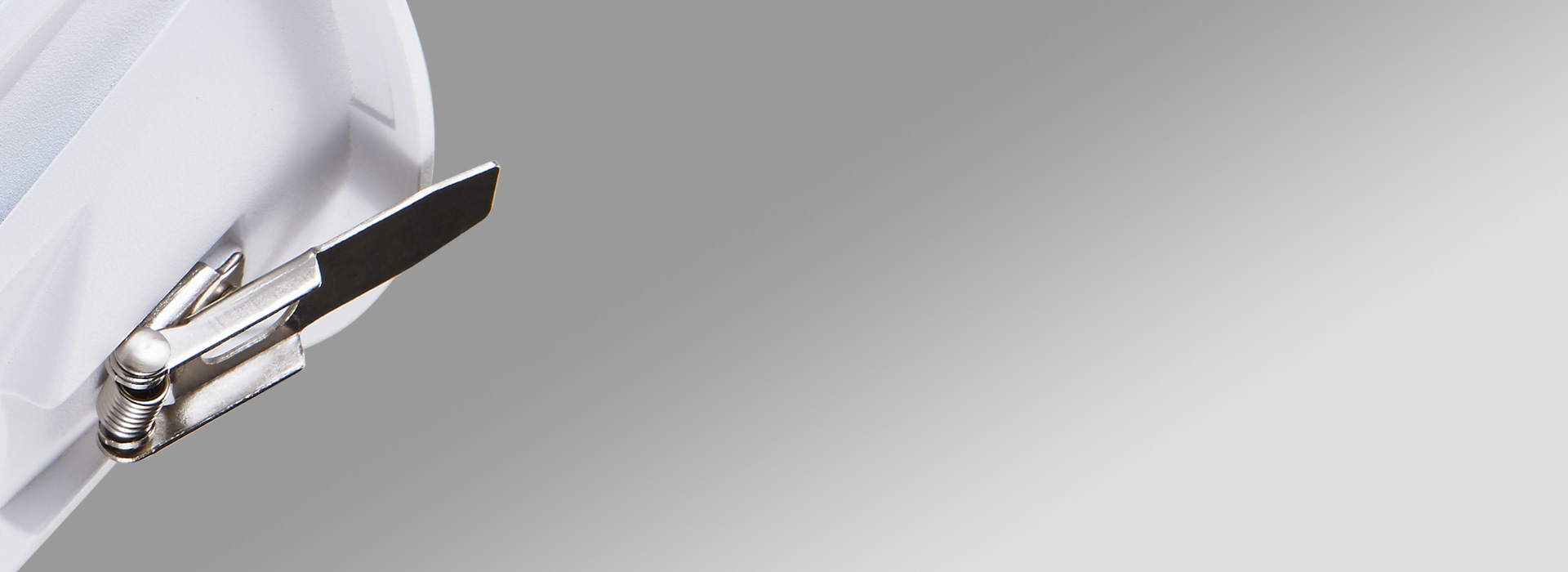 優質彈簧卡扣，穩定牢固 彈性好，防銹耐...