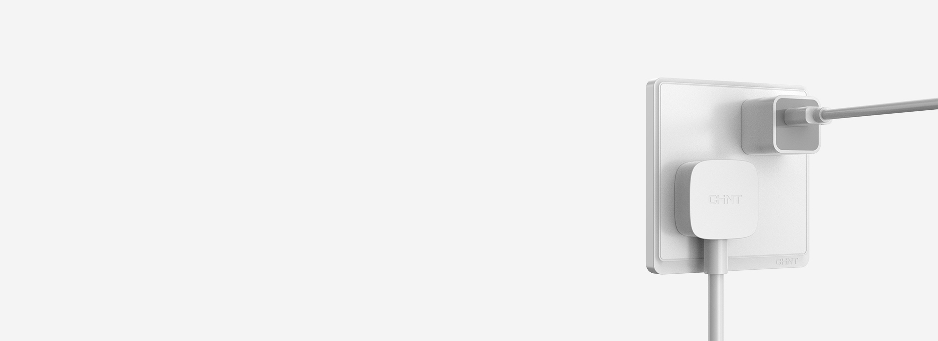 斜五孔，大間距
 給插孔預(yù)留足夠大的空間...