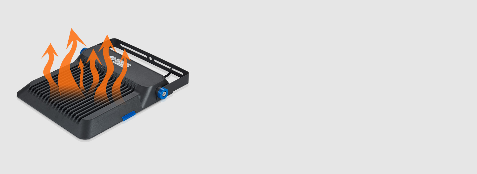 空氣對流設(shè)計，加速內(nèi)外散熱
 多片式對稱...