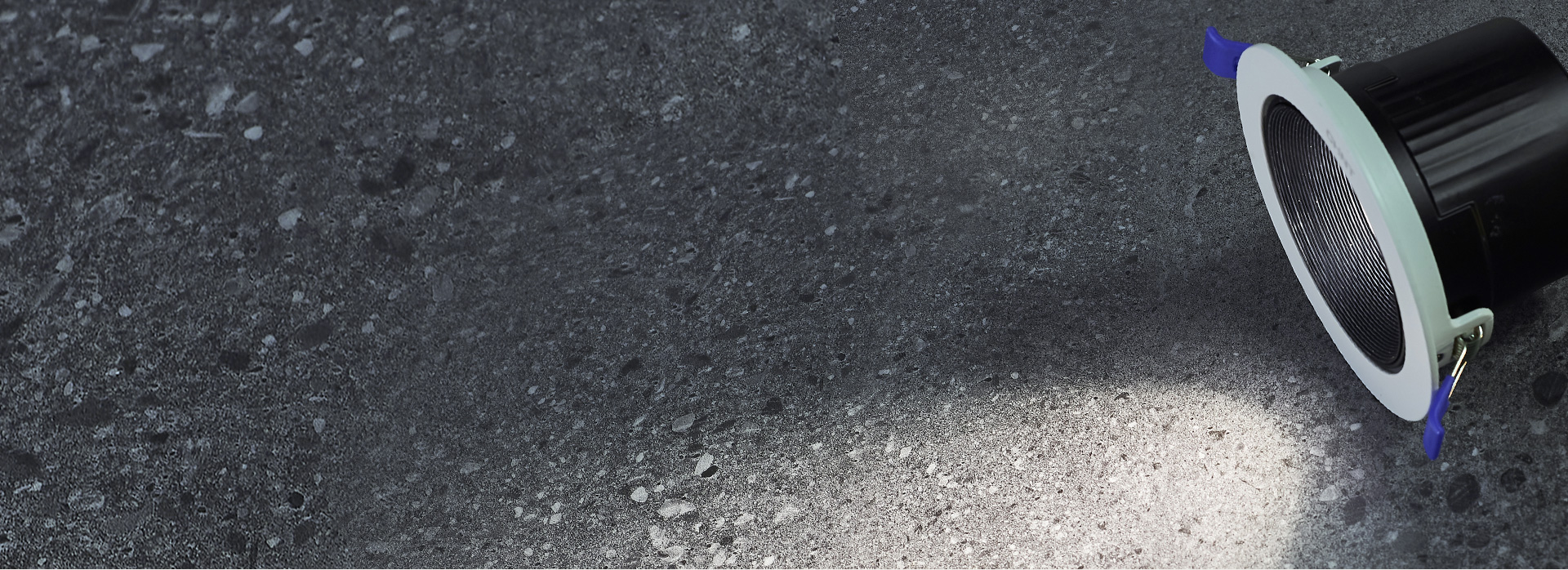 深藏光源外露美學
 光源深藏，減少眩光，...