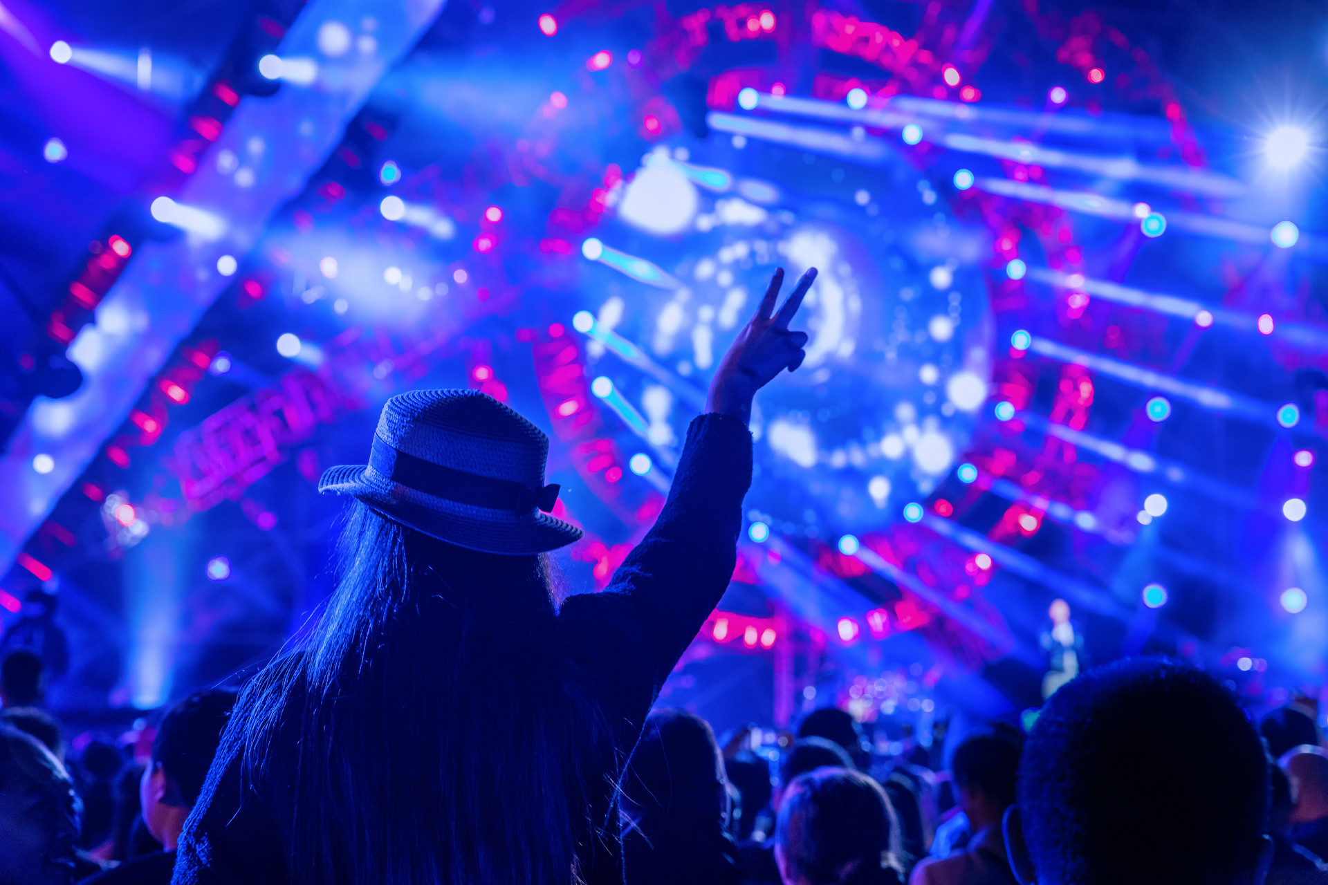 花式電工SHOW！正泰居家抖音挑戰(zhàn)賽來(lái)啦