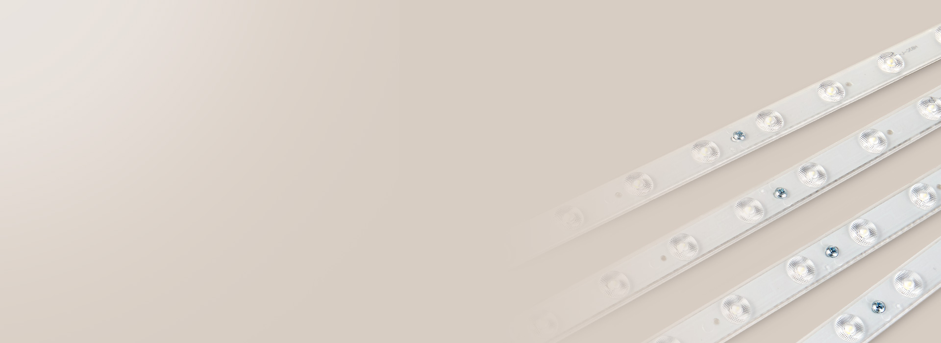 光學(xué)透鏡，光線柔和
 每顆燈珠均裝光學(xué)透...